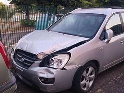 Grigio Usata 2008 Kia Carens Monovolume | 1000 € (Super prezzo)