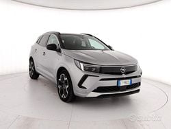 Grigio Usata 2024 Opel Grandland X Ultimate SUV | 20.500 € (Ottimo prezzo)
