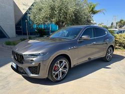 Grigio Usata 2019 Maserati Levante SUV | 38.900 € (Ottimo prezzo)