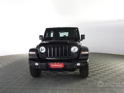 Nero(met.) Usata 2020 Jeep Wrangler Unlimited Sport SUV | 42.900 € (Ottimo prezzo)