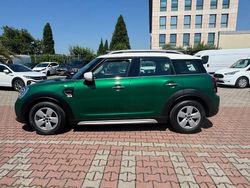 British racing green tetto bia Usata 2021 Mini Cooper D Countryman Business SUV | 22.600 € (Buon prezzo)