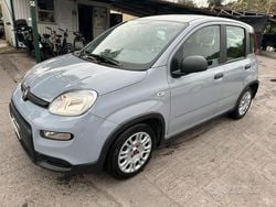 Grigio Usata 2022 Fiat Panda Due volumi | 9890 € (Buon prezzo)
