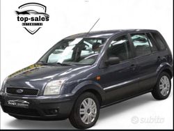 Grigio Usata 2006 Ford Fusion Collection Tre volumi | 1100 € (Super prezzo)