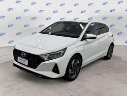 Bianco Usata 2022 Hyundai i20 Monovolume | 13.750 € (Buon prezzo)