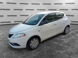 Bianco Usata 2017 Lancia Ypsilon Gold Due volumi | 9500 € (Buon prezzo)