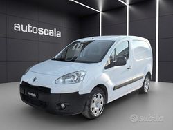 Bianco Usata 2015 Peugeot Partner Comfort Monovolume | 7490 € (Buon prezzo)