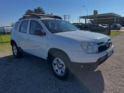 Bianco Usata 2012 Dacia Duster Lauréate Station wagon | 5490 € (Buon prezzo)