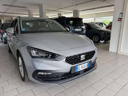 Grigio Usata 2022 Seat Leon Style Tre volumi | 14.900 € (Ottimo prezzo)