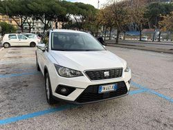 Usata 2018 Seat Arona XCELLENCE SUV | 10.500 € (Cara)