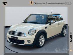 Beige Usata 2013 Mini ONE Due volumi | 5990 € (Buon prezzo)