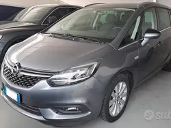 Usata 2017 Opel Zafira Monovolume | 11.900 €