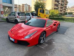 Rosso Usata 2016 Ferrari 488 Coupé | 174.900 €
