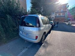 Grigio Usata 2006 Renault Espace Monovolume | 2000 € (Ottimo prezzo)