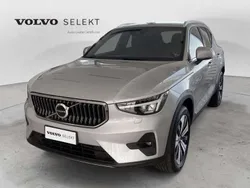 Argento Usata 2023 Volvo XC40 Plus SUV | 45.900 € (Molto cara)