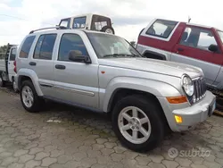 Argento Usata 2006 Jeep Cherokee Limited SUV | 1500 € (Super prezzo)