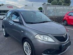 Usata 2017 Lancia Ypsilon Silver Due volumi | 6999 € (Buon prezzo)