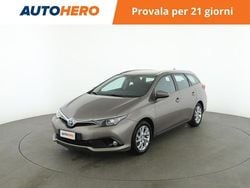 Grigio Usata 2015 Toyota Auris Hybrid Active Station wagon | 11.399 € (Buon prezzo)