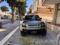 Verde Usata 2021 Land Rover Defender HSE Dynamic Tre volumi | 56.999 € (Super prezzo)