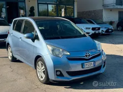 Blu Usata 2012 Toyota Verso-S Lounge Monovolume | 5800 € (Cara)