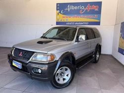 Argento Usata 2003 Mitsubishi Pajero SUV | 8290 € (Buon prezzo)