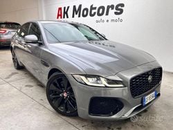 Grigio scuro Usata 2021 Jaguar XF SE Tre volumi | 23.900 € (Cara)