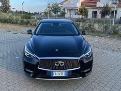 Nero Usata 2018 Infiniti Q30 Business Due volumi | 14.200 € (Buon prezzo)