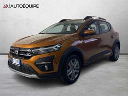 Arancione Usata 2023 Dacia Sandero Comfort Tre volumi | 14.990 € (Buon prezzo)
