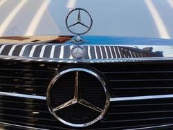 Bianco Usata 1988 Mercedes 190 Tre volumi | 9200 €