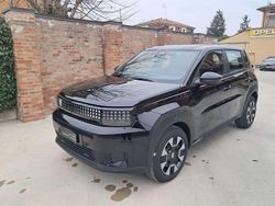 Nero Nuova 2025 Fiat Grande Panda Icon Due volumi | 21.600 € (Buon prezzo)