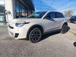 Beige Nuova 2025 Fiat 600 La Prima SUV | 27.000 €