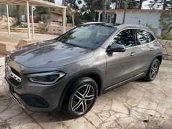 Grigio Usata 2023 Mercedes 200 SUV | 36.000 € (Buon prezzo)