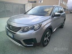 Grigio Usata 2018 Peugeot 5008 Crossway SUV | 15.800 € (Molto cara)