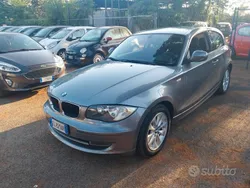 Grigio Usata 2010 BMW 118 Sport Line Due volumi | 4800 € (Buon prezzo)