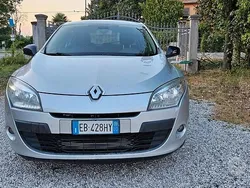 Grigio Usata 2010 Renault Mégane III Dynamique Tre volumi | 2700 € (Buon prezzo)