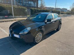 Nero Usata 2016 Alfa Romeo Giulietta Tre volumi | 9500 € (Buon prezzo)