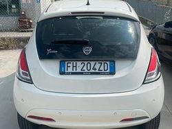 Bianco Usata 2017 Lancia Ypsilon Platinum Due volumi | 7500 € (Buon prezzo)