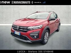 Rosso dinamico Usata 2022 Dacia Sandero Essentiel Tre volumi | 11.900 € (Buon prezzo)