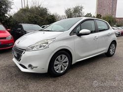 Bianco Usata 2013 Peugeot 208 Due volumi | 4500 € (Buon prezzo)