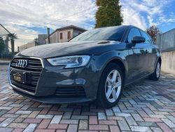 Grigio Usata 2020 Audi A3 Sportback Business Due volumi | 18.990 € (Buon prezzo)