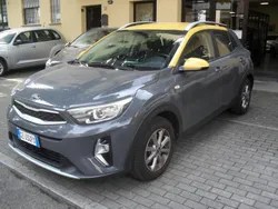 Grigio Usata 2021 Kia Stonic Style SUV | 13.500 € (Buon prezzo)