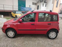 Rosso Usata 2010 Fiat Panda Dynamic Due volumi | 2300 € (Buon prezzo)