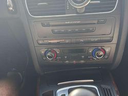 Usata 2009 Audi A4 S-Line Tre volumi | 8200 € (Molto cara)