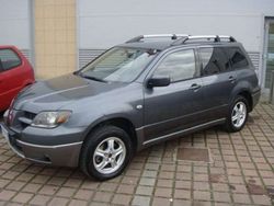 Grigio Usata 2004 Mitsubishi Outlander SUV | 4000 €
