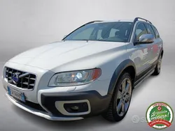 Bianco Usata 2010 Volvo XC70 Summum SUV | 7950 € (Cara)
