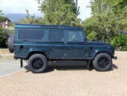 Verde Usata 2014 Land Rover Defender SUV | 89.000 €