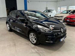 Nero pastello Usata 2019 Renault Clio IV Business Tre volumi | 7900 € (Buon prezzo)