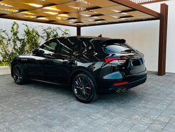 Nero Usata 2020 Maserati Levante GranLusso SUV | 45.000 € (Buon prezzo)