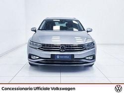 Grigio Usata 2020 VW Passat Executive Station wagon | 24.800 € (Molto cara)