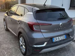 Grigio Usata 2021 Renault Captur Business SUV | 18.500 € (Buon prezzo)