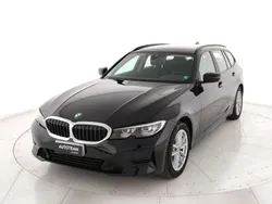 Nero Usata 2021 BMW 320e Comfort Edition Station wagon | 26.500 € (Buon prezzo)